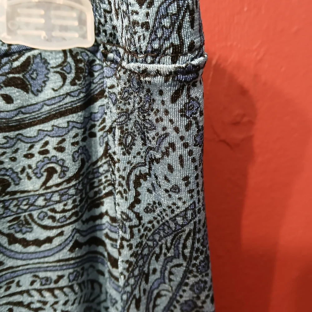 Jaclyn Smith A-Line Skirt in Blue and Black Paisley